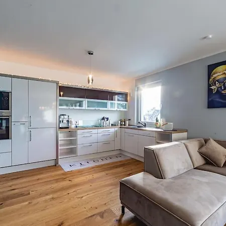 A&v Wunderschoene Penthouse * מוארס