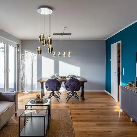 A&v Wunderschoene Penthouse Apartment Moers