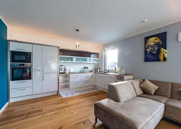 A&v Wunderschoene Penthouse * מוארס