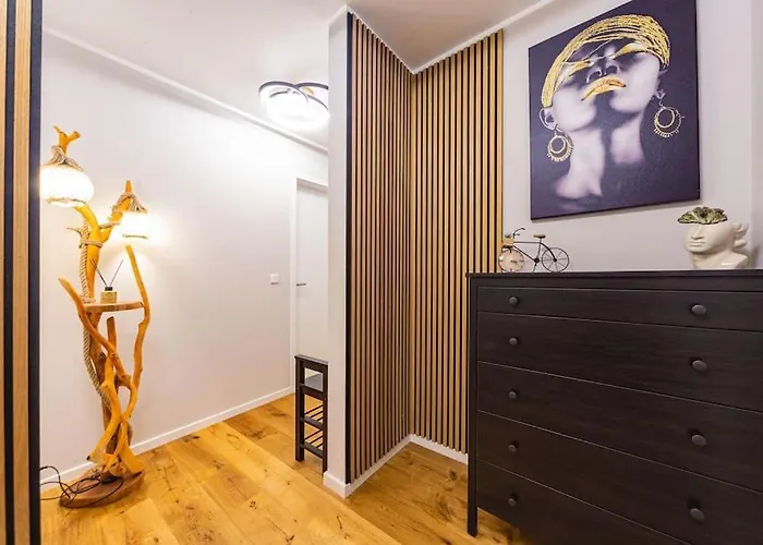 A&v Wunderschoene Penthouse מוארס